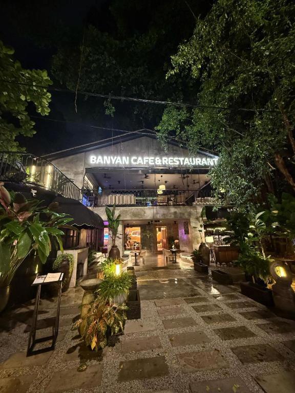 Appartamento The Scarletz By Rsr Kuala Lumpur Esterno foto